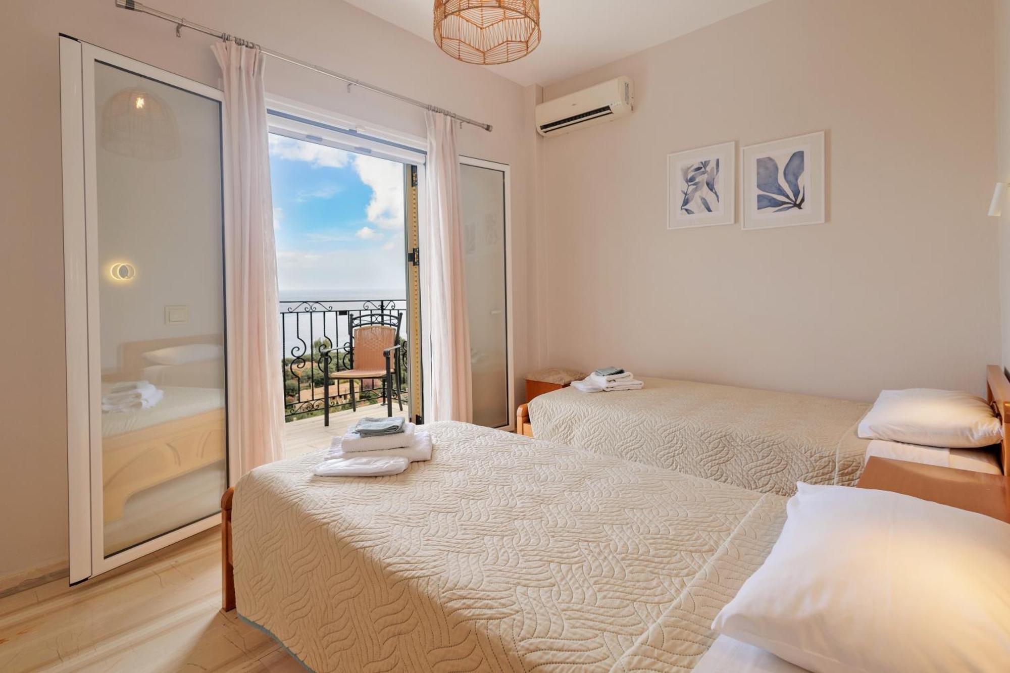 Butterfly Barbati Apartments エクステリア 写真